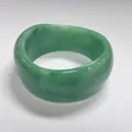 Minimalist wide green resin bangle with translucent marbled cloud texture for women - Emerald Green