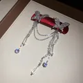 Fermaglio in raso rosso con farfalle di strass e lunghi pendenti a frangia sottile - Fermagli per capelli a becco d'anatra