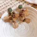 Retro-Ohrringe im neo-chinesischen Stil mit Goldblütenblättern und grünem Stein - Ohrstecker (59#) / Gold, Grün