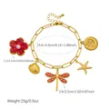 Detaillierte Maße des vergoldeten Edelstahl-Charm-Armbands mit sommerlichen Strandmotiven. - B2140