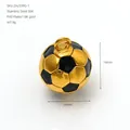 18 Karat vergoldeter Fußballanhänger aus Edelstahl für Halsketten im Großhandel - Fußballform / Schwarz
