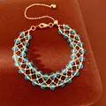 Elegante bracciale a maglia con perline di vetro blu e finitura dorata regolabile per donna - Oro-Blu