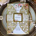 Partecipazione matrimonio oro laser cut con inserto floreale e fascia in carta velina - Giallo Oro Scintillante