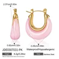 Detailed dimensions of pink marble resin and 18K gold stainless steel U-shaped hoop earrings - Pink (JDE0307031-PK)