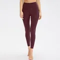 Hoch taillierte weinrote Camouflage-Yoga-Leggings mit nahtloser, formender Kompression - 4/S / Unterteile / Burgunderrot