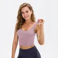 Soutien-gorge de sport de yoga serré en lavande pâle avec col en V profond et rembourré - S / Hauts / Violet Clair
