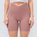 Pantaloncini da yoga con vita a incrocio rosa polvere in tessuto a coste con tasche - 12/XXL / Pantaloni e gonne / Rosa
