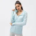 Veste de protection solaire bleu clair UPF 50+ avec capuche et manches longues - Bleu Glacé
