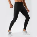Schwarze Herren Kompressions-Yogahose mit hoher Elastizität und ergonomischen Nähten - S / Unterteile / Schwarz