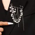 Punk silver chain brooch with white imitation pearls and heart pendant on black suit - Retro Pearl Heart Tassel Style (Silver 10614)