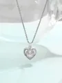 Collier cœurs entrelacés en argent avec zircon sur un fond bleu clair épuré - Blanc K 8138