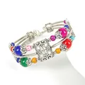 Bracciale multistrato bohémien con perline colorate e dettagli floreali in metallo - Colorato