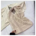 Chic cream white crochet tote bag featuring vintage mesh hollow-out knit pattern - Diamond Pattern / 2503 Apricot