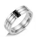 Herrenring aus Edelstahl mit schwarzem rechteckigem Edelstein und dreifach gerilltem Band - US 7 / Silber