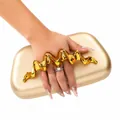 Pochette de soirée dorée élégante avec poignée anneau métallique ondulée pour femme - Or