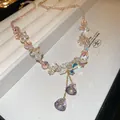 Dettaglio della collana di perline di vetro con ciondoli a forma di fiore di cristallo - 23# Collana - Rosa
