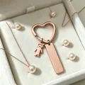 Porte-clés cœur or rose personnalisé avec barre gravable et breloque garçon vue - Pendentif Garçon / Or rose
