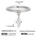 Roestvrijstalen ringdetails met marquise zirkoon hanger en afmetingen van de maat - Marquise Hanger (JDR0201300-S-7-1)