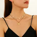 Collana a doppio strato stile oceano con stelle marine, perle bianche e ciondolo a conchiglia - Stile a Doppio Strato Stella Marina Conchiglia Perla Oro (11834)