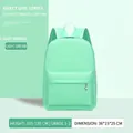 Hellgrüner Schulrucksack mit Ballett-Anhänger für Mädchen Größe 105-135cm - Modell 2801 / Hellgrün