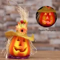 Zucca di Halloween in schiuma luminosa con cappello giallo e decoro di acero 22cm - Zucca con Cappello Giallo