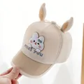 Gorra de sol ajustable para bebé con orejas de conejo 3D y parche en beige y caqui - 6-18 Meses (44-48cm) / Conejo Caqui - Estilo Beige