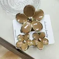 Caramel plumeria flower hair claw clip set with gold edges on jewelry card - Gold-rimmed Buckle Five-petal Flower Brown Set (including Card)