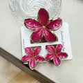 Pink frangipani hair claw clip set with gold metal edges for women vacation - Golden-rimmed Plum-red Set (including Card)