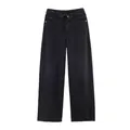 Détail du jean noir taille haute à jambe large avec une conception de taille asymétrique - XS / Noir