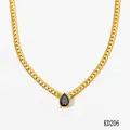 Collana a catena piatta a spina di pesce dorata con pendente in zircone nero a goccia - Oro + Zircone Nero