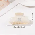 Pince à cheveux en acrylique marbré crème avec lettre M en métal argenté, 8,7 cm - Pince à Cheveux Jaune Crème Marbré Lettre M Argent