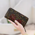 Retro Lange Lederbrieftasche für Damen mit 3D-Blumenprägung und Reißverschluss - 3D Floral (Kaffee) / Kaffeebraun