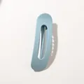 Pince à cheveux 11cm bleu clair mat avec découpe et finition en résine givrée - Light Blue (Bulk)
