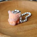 Mignon porte-clés chat orange floqué avec texture de fourrure douce et chaînette - Petit renard