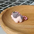 Porte-clés cochon floqué rose et gris mignon avec anneau métal et chaîne à billes - Cochon Brun et Blanc Floqué
