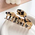 Classic tortoise shell acetate hair claw clip with leopard pattern for thick hair - 9.5CM / Beige Tortoise Shell