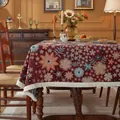 Tovaglia vintage rosso scuro con motivo floreale jacquard e bordi con frange bianche - Fiori Rosso Scuro + Folte Nappe / 140*220cm
