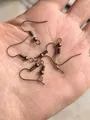 Ganchos para pendientes de bronce antiguo con muelle y bola para joyería artesanal - Gancho estándar / Cobre Rojo Antiguo
