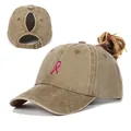 Casquette de baseball en coton délavé kaki avec broderie ruban rose et attache réglable - Réglable / Kaki Queue de Cheval