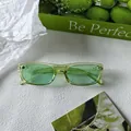 Occhiali da sole retrò rettangolari verde chiaro trasparente con borchie - Stile Rettangolare Trasparente Verde Chiaro con Borchie (Verde 3)