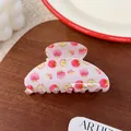 Pince à cheveux motif pomme rose sur base en résine translucide blanc crème - Style Arche Moyenne Pomme