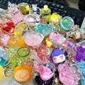 Porte-clés pailleté liquide avec têtes de lapin mignonnes et breloques en cœur - Offre Spéciale Boucle Dorée Plusieurs Styles Mélangés Aléatoirement / Aucun Retour Ni Échange Pour Des Raisons Autres Que Des Problèmes De Qualité.