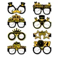 Set di 8 occhiali da festa Capodanno 2027 in nero e oro con corone e stelle glitterate - Occhiali da foto per Capodanno Stile B
