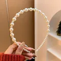 Elegante gouden haarband met witte parels in verschillende maten voor dames - Gradiënt geordende imitatieparel stijl