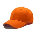 Berretto da baseball in cotone arancione vivace con visiera curva e design a sei pannelli - Arancione