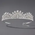 Tiara argentée élégante avec strass et cristal central pour coiffures de mariée - Couronne d'Anniversaire de Rêve (TS-J2583)