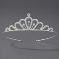 Diadème argenté élégant avec découpes en cœur et strass en cristal étincelants - Tiara d'Anniversaire Unique (TS-J2995)