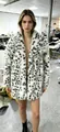 Manteau long en fausse fourrure avec motif dalmatien élégant noir et blanc - XS / Léopard 2