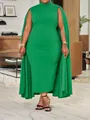Detailansicht des eleganten, lindgrünen Maxi-Kleides mit Stehkragen und passendem Umhang - 3XL / Grün