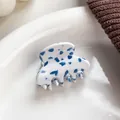 Small acetic acid hair claw clip with blue marble pattern on white resin base - Cloud Blue (3cm)